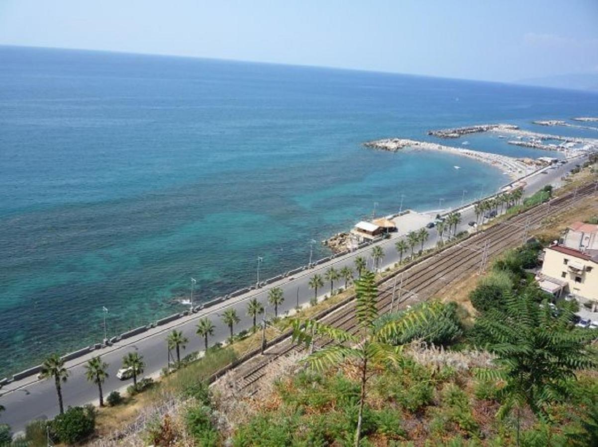 Silica Hotel 3*